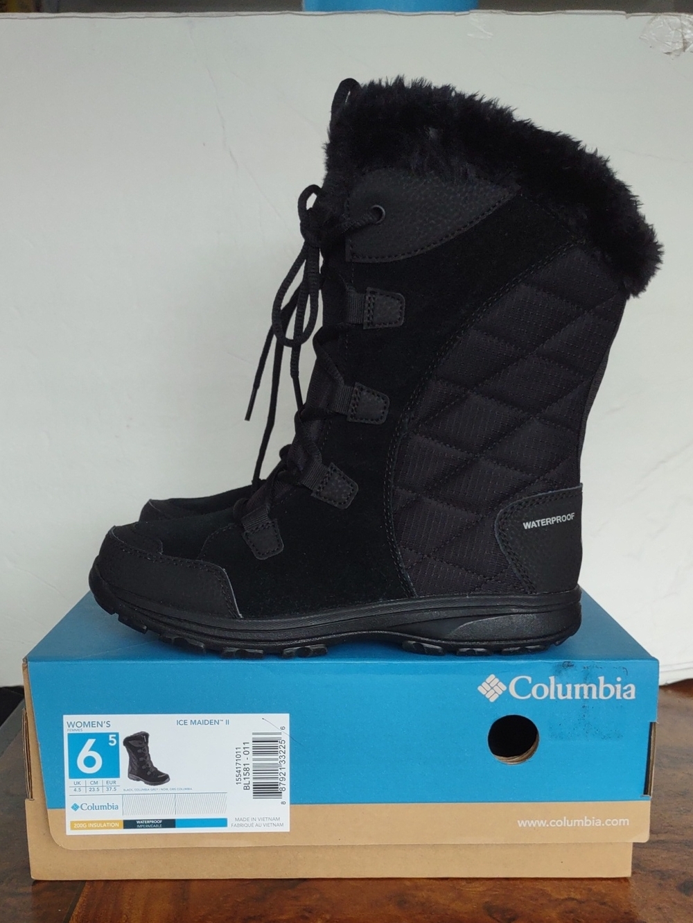 BRAND NEW COLUMBIA WMNS ICE MAIDEN II